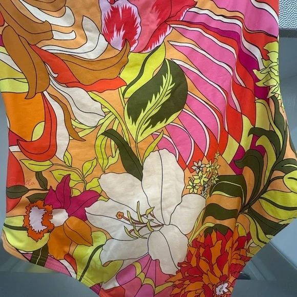 Camilla Multicolor Floral One Piece Swimsuit Size Medium - Picture 8 of 16
